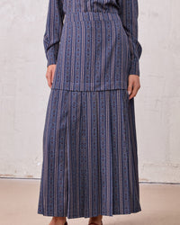 Pleat Bottom Blue Striped Medallion Flower Print Skirt