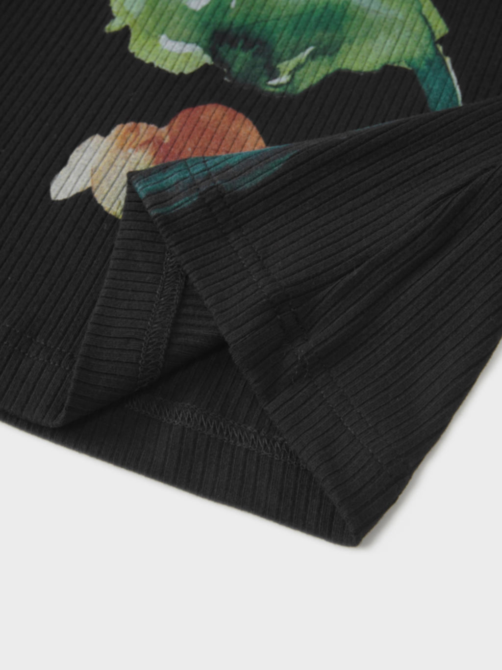 Printed Ribbed T-Shirt Black Flower Pop Lightweight Casual Tee